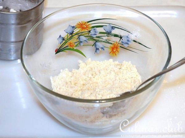 Яблочная улитка с маком