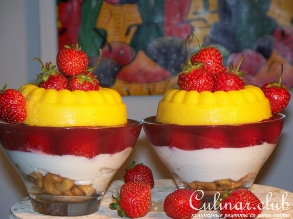 Клубнично творожный десерт-мой вариант !!